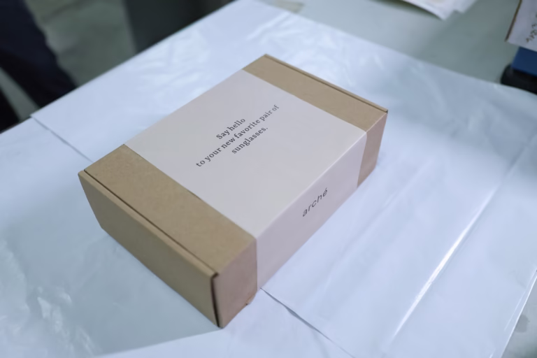 Retail-ready cardboard product box